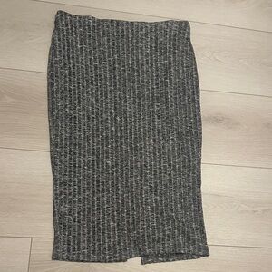 Bobeau Charcoal Ribbed Pencil Skirt